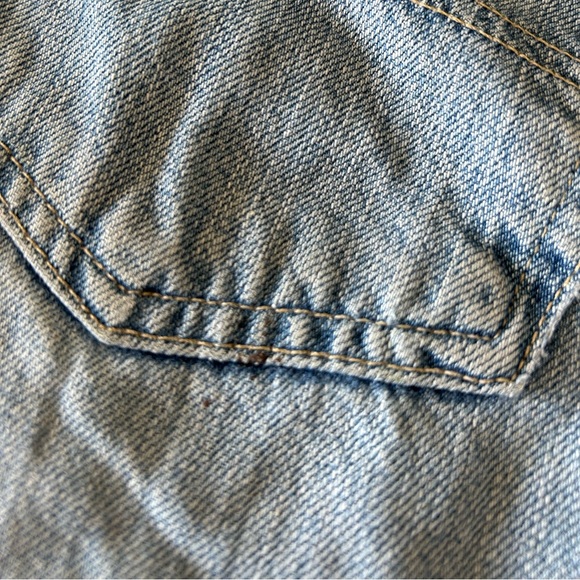 Tommy Hilfiger Shorts - Picture 9 of 13